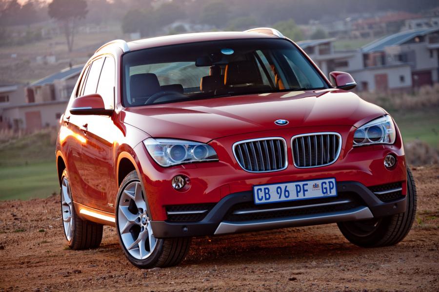  BMW X1 xDrive20i xLine (E84) 2012 года  (ZA) (фото 1 из 17)